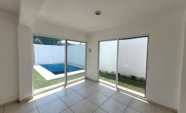 CASA CON ALBERCA EN MORELOS