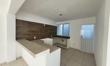 CASA CON ALBERCA EN MORELOS