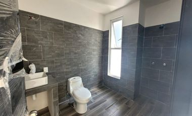 CASA CON ALBERCA EN MORELOS