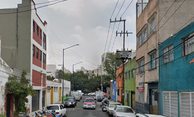 PROPIEDAD DE OPORTUNIDAD!! HERMOSO EDIFICIO 3 NIVELES, CHIMALPOPOCA, CDMX, CUAHTEMOC!!