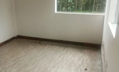 CASA EN OBRA GRIS (VALLE DE LOS CHILLOS, PRINCESA TOA)