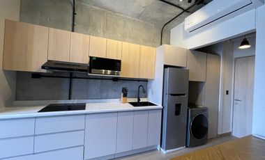 EXCELENTE DEPARTAMENTO TIPO LOFT AMUEBLADO, EN BARRIO W  CON VISTA AL CERRO DE LA SILLA A UNA CUADRA DE MACROPLAZA.