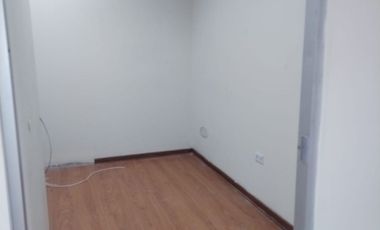 VENTA OFICINA EDIFICIO QUBO AV. MANUEL OLGUIN SURCO