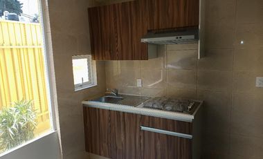 CASA DUPLEX EN BOSQUE DE ECHEGARAY, PLANTA BAJA, 110 m2, 2 RECAMARAS, 1.5 BAÑOS, 1 AUTO