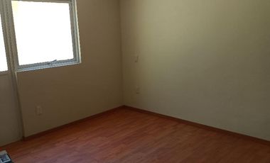 CASA DUPLEX EN BOSQUE DE ECHEGARAY, PLANTA BAJA, 110 m2, 2 RECAMARAS, 1.5 BAÑOS, 1 AUTO