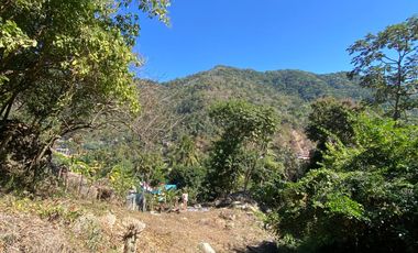 Terreno en Venta en Boca de Tomatlán, Ubicación Privilegiada Cerca del Río