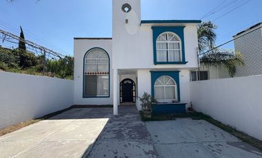 CASA EN VENTA EN TEJEDA QUERÉTARO DE  DOS PLANTAS