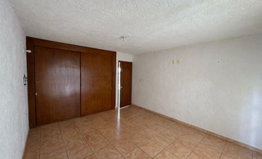 CASA EN VENTA EN TEJEDA QUERÉTARO DE  DOS PLANTAS