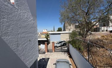 CASA EN VENTA EN TEJEDA QUERÉTARO DE  DOS PLANTAS