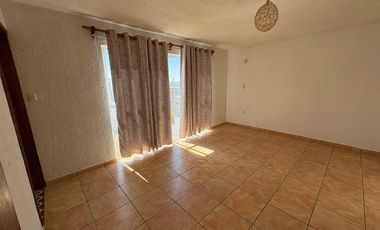 CASA EN VENTA EN TEJEDA QUERÉTARO DE  DOS PLANTAS