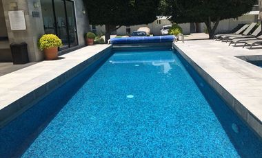 JURIQUILLA SANTA FE DEPARTAMENTO AMUEBLADO IMPECABLE DOS NIVELES 2 RECAMARAS EN PRIVADA VIGILANCIA AMENITIES ALBERCA