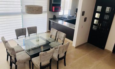 JURIQUILLA SANTA FE DEPARTAMENTO AMUEBLADO IMPECABLE DOS NIVELES 2 RECAMARAS EN PRIVADA VIGILANCIA AMENITIES ALBERCA