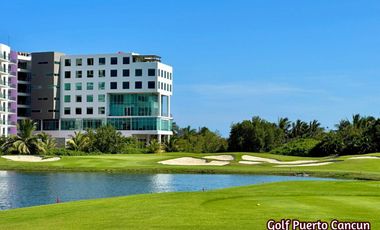 Casa con acceso a la playa, en venta, Puerto Cancún