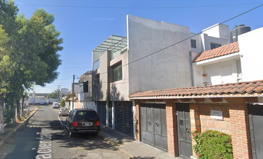 ¡OPORTUNIDAD ÚNICA! VENTA DE CASA EN HACIENDA TRES MARIAS, FRACC SANTA ELENA, SAN MATEO ATENCO