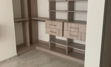 DEPARTAMENTO en RENTA de 244m2 en Torres Marbella El Refugio Querétaro