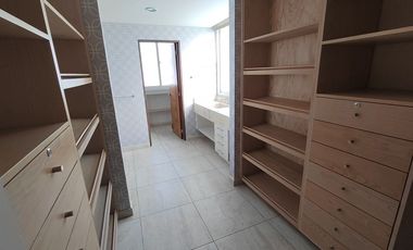 DEPARTAMENTO en RENTA de 244m2 en Torres Marbella El Refugio Querétaro
