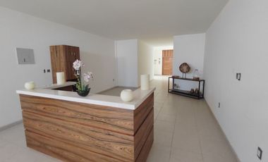 DEPARTAMENTO en RENTA de 244m2 en Torres Marbella El Refugio Querétaro