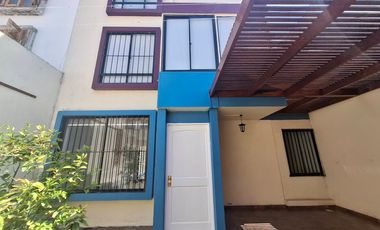 Arriendo Casa, 4 Dormitorios, 3 Baños, Tres pisos, Sector Residencial, Iquique