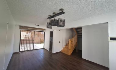 Arriendo Casa, 4 Dormitorios, 3 Baños, Tres pisos, Sector Residencial, Iquique