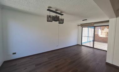 Arriendo Casa, 4 Dormitorios, 3 Baños, Tres pisos, Sector Residencial, Iquique