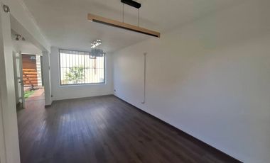 Arriendo Casa, 4 Dormitorios, 3 Baños, Tres pisos, Sector Residencial, Iquique