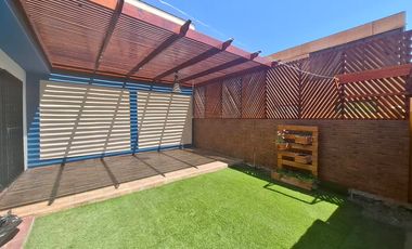 Arriendo Casa, 4 Dormitorios, 3 Baños, Tres pisos, Sector Residencial, Iquique