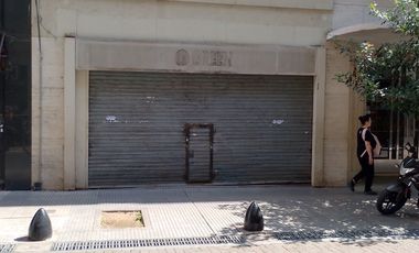 ALQUILER DE LOCAL CON ENTREPISO ,OPORTUNIDAD POR PRECIO Y UBICACION