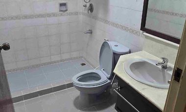 Parque Espana Alabang 2 Bedroom for Sale, Fully Furnished with 1 parking