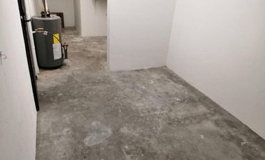 Amplia Casa en Venta con Jardín. Lomas Verdes 3a Sección