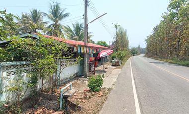 Multi-Use Property for Sale in Pai