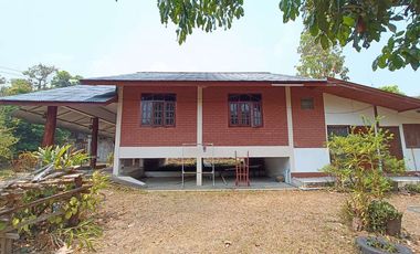 Multi-Use Property for Sale in Pai