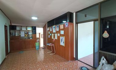 Multi-Use Property for Sale in Pai