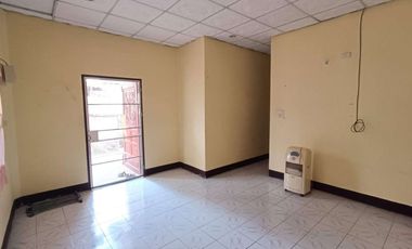 2-Bedroom House with 2 Bungalows for Sale in Pai