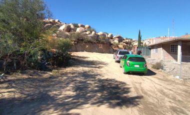 Casa en Venta en Tecate, Terreno 500 m², 4 Recámaras