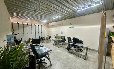 LAS CAÑADAS CASA EN VENTA CON HERMOSA VISTA A 3 MIN DEL COLEGIO