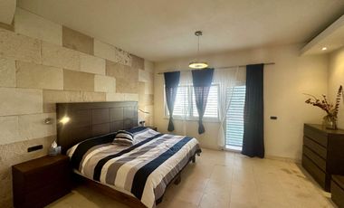 LAS CAÑADAS CASA EN VENTA CON HERMOSA VISTA A 3 MIN DEL COLEGIO