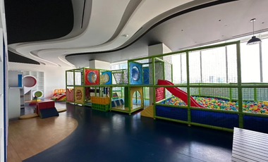 RENTA DE DEPARTAMENTO NUEVO EN MITIKAH PISO 50 3 RECAMARAS