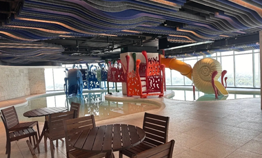 RENTA DE DEPARTAMENTO NUEVO EN MITIKAH PISO 50 3 RECAMARAS