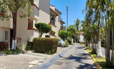 CASA EN VENTA EN MARINA VALLARTA RECUPERACIÓN!!!