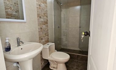 En Venta Casa En Esquina Dentro De Condominio Privado En Campiña De Moche (aipanaque)
