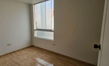 En Venta Casa En Esquina Dentro De Condominio Privado En Campiña De Moche (aipanaque)