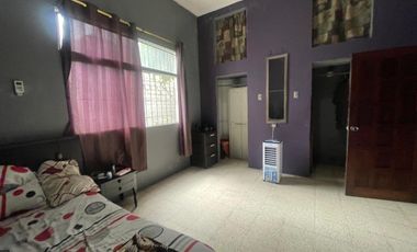 URDESA CENTRAL CIRCUNVALACION SUR Y TODOS LOS SANTOS VENDO AMPLIA Y PRECIOSA CASA RENTERA, EXCELENTES ACABADOS