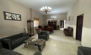 URDESA CENTRAL CIRCUNVALACION SUR Y TODOS LOS SANTOS VENDO AMPLIA Y PRECIOSA CASA RENTERA, EXCELENTES ACABADOS