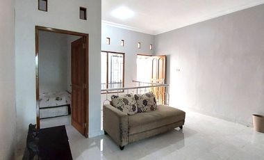 Rumah Hook Mewah di Merapi Regency dekat Jalan Kaliurang