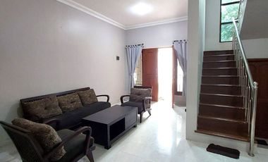 Rumah Hook Mewah di Merapi Regency dekat Jalan Kaliurang