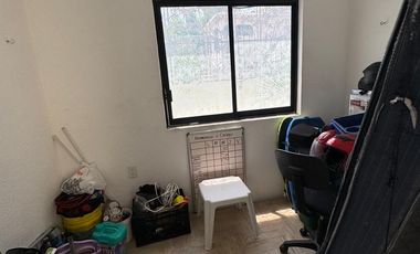 EN VENTA VILLA DE 3 NIVELES EN ACAPULCO TRADICIONAL ENTRE AVENIDA COSTERA MIGUEL ALEMAN Y LA QUEBRADA