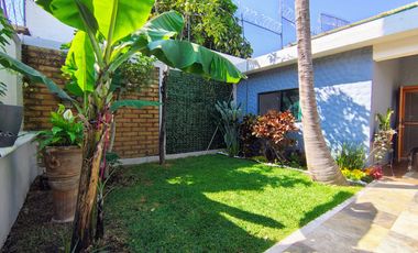 CASA DE UNA SOLA PLANTA EN GUACAMAYAS FRACCIONAMIENTO JUNTO AL RIO