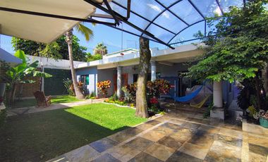 CASA DE UNA SOLA PLANTA EN GUACAMAYAS FRACCIONAMIENTO JUNTO AL RIO