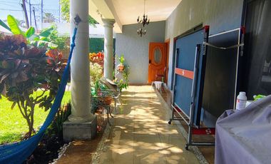 CASA DE UNA SOLA PLANTA EN GUACAMAYAS FRACCIONAMIENTO JUNTO AL RIO