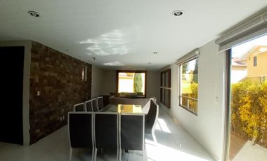 Hermosa casa en Metepec zona diamante galerías
